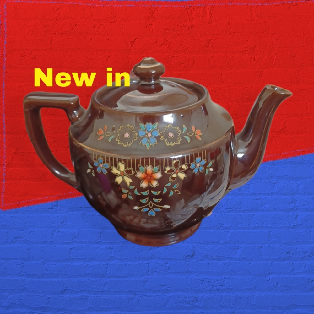 Redware Vintage Tea Pot - Picture 3 of 6